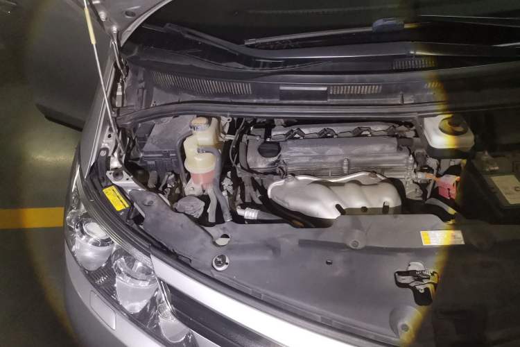Used Toyota Previa 2012 2.4L 7-Seater Luxury Edition Engine Bay Right