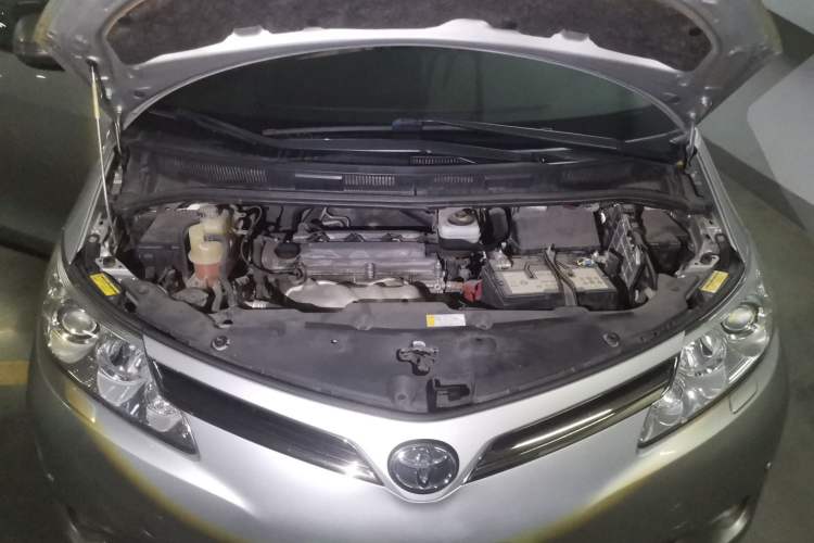 Used Toyota Previa 2012 2.4L 7-Seater Luxury Edition Engine Bay