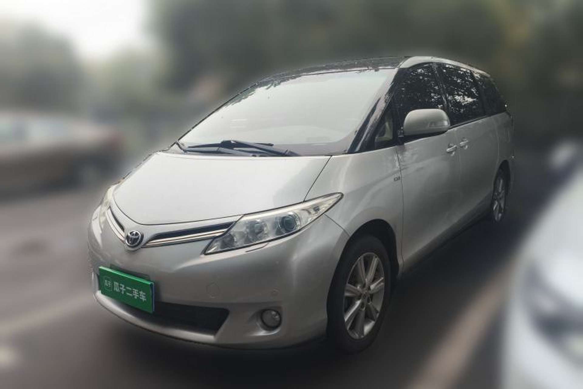 Used Toyota Previa 2012 2.4L 7-Seater Standard Edition Front Left 45 Deg