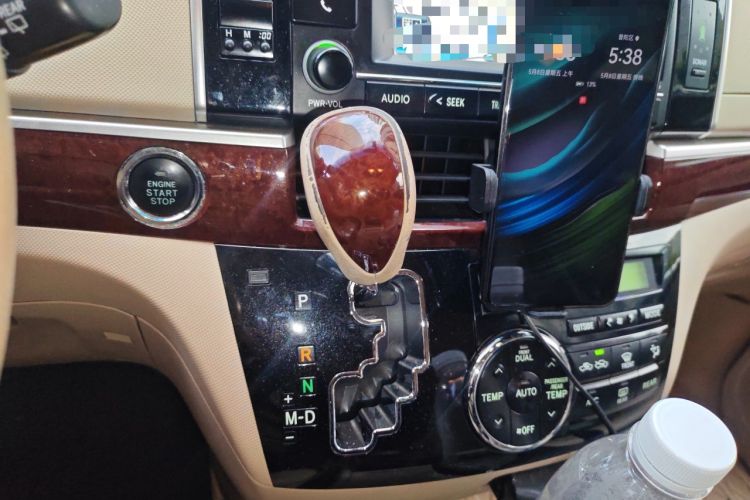 Used Toyota Previa 2012 2.4L 7-Seater Luxury Edition Gear Lever