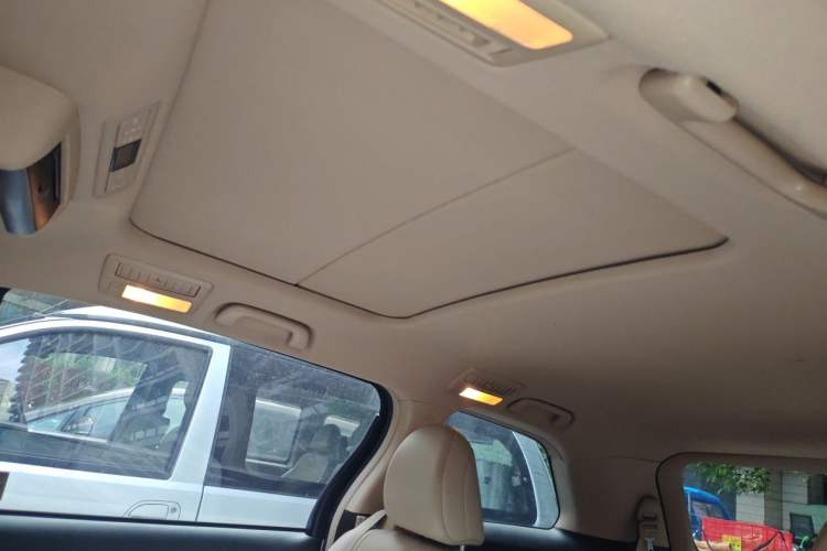Used Toyota Previa 2012 2.4L 7-Seater Luxury Edition Headliner