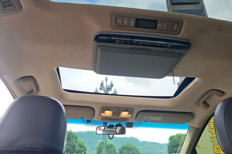 Used Toyota Previa 2012 2.4L 7-Seater Luxury Edition Headliner