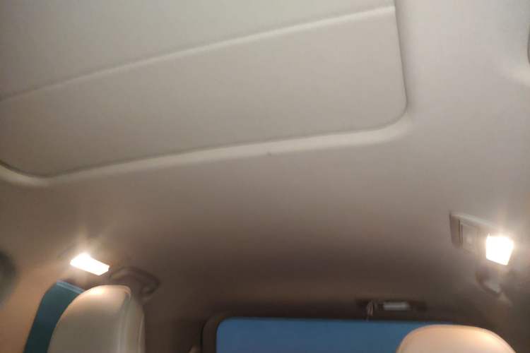 Used Toyota Previa 2012 2.4L 7-Seater Luxury Edition Headliner