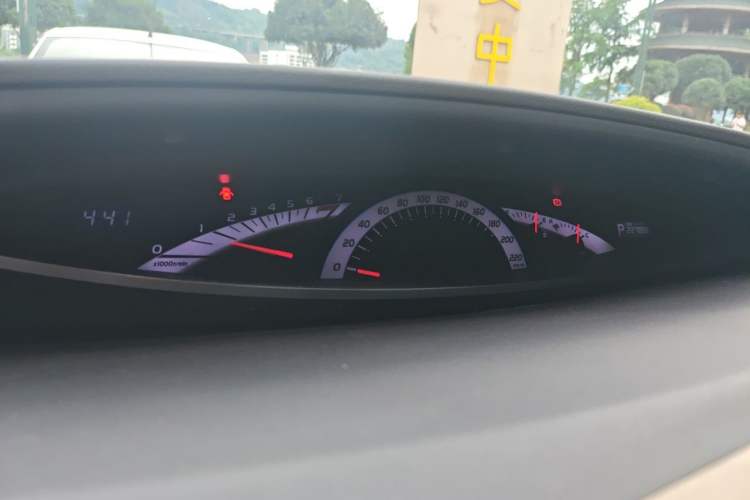 Used Toyota Previa 2012 2.4L 7-Seater Luxury Edition Instrument Cluster