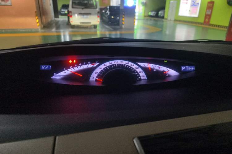 Used Toyota Previa 2012 2.4L 7-Seater Luxury Edition Instrument Cluster