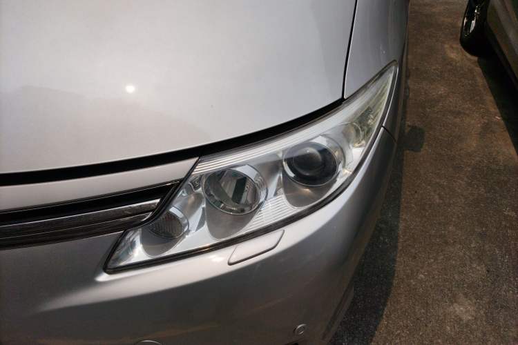 Used Toyota Previa 2012 2.4L 7-Seater Luxury Edition Left Front Headlight