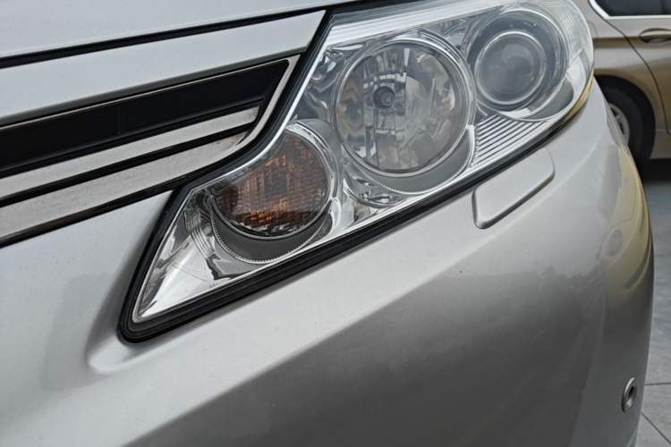 Used Toyota Previa 2012 2.4L 7-Seater Luxury Edition Left Front Headlight