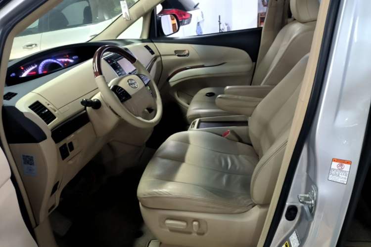 Used Toyota Previa 2012 2.4L 7-Seater Luxury Edition Left Front Seat