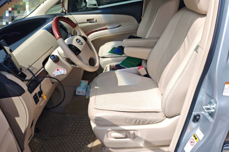 Used Toyota Previa 2012 3.5L 7-Seater Luxury Version Left Front Seat