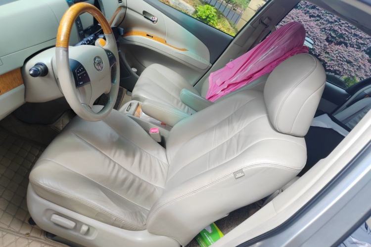 Used Toyota Previa 2012 2.4L 7-Seater Standard Edition Left Front Seat