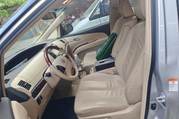 Used Toyota Previa 2012 2.4L 7-Seater Luxury Edition Left Front Seat