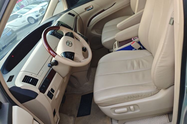 Used Toyota Previa 2012 2.4L 7-Seater Luxury Edition Left Front Seat