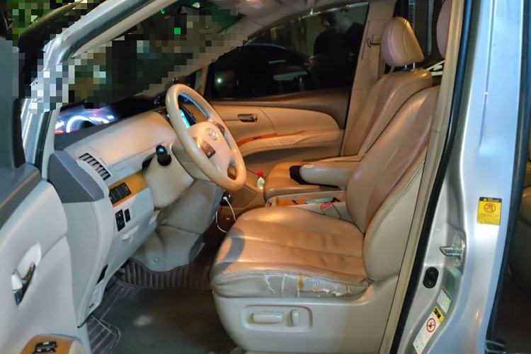 Used Toyota Previa 2012 2.4L 7-Seater Standard Edition Left Front Seat