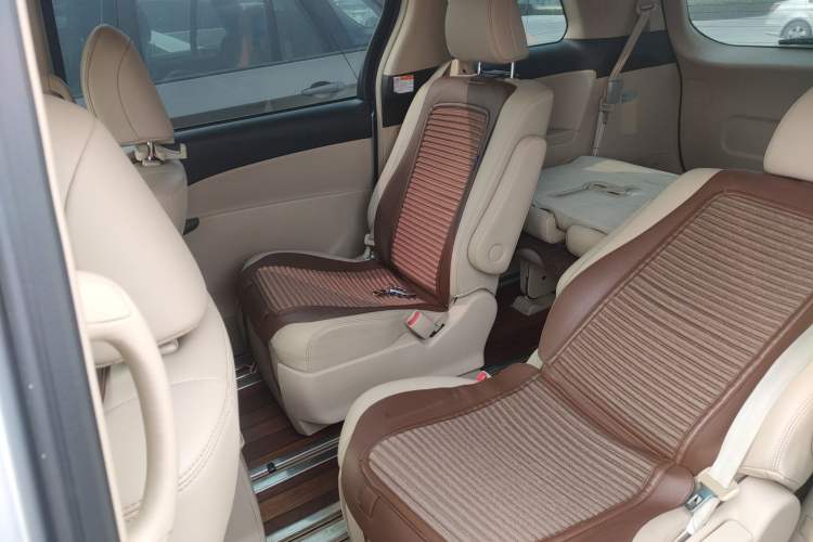 Used Toyota Previa 2012 2.4L 7-Seater Luxury Edition Left Rear Seat