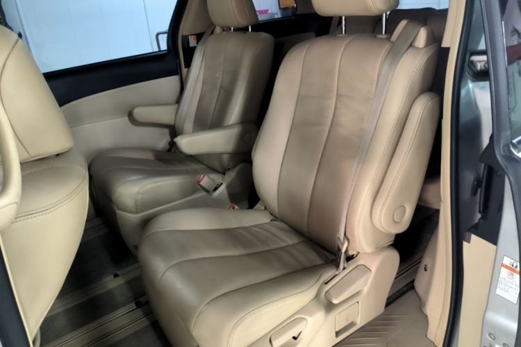 Used Toyota Previa 2012 2.4L 7-Seater Luxury Edition Left Rear Seat