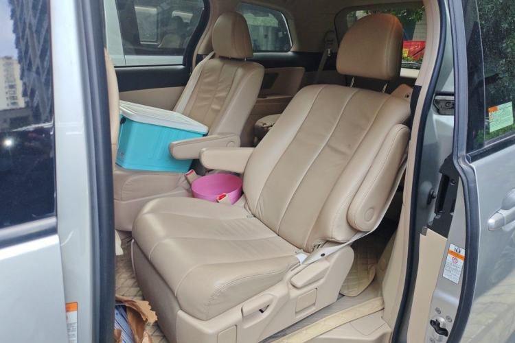 Used Toyota Previa 2012 2.4L 7-Seater Luxury Edition Left Rear Seat