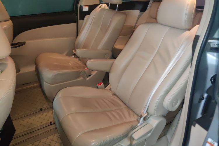 Used Toyota Previa 2012 2.4L 7-Seater Luxury Edition Left Rear Seat
