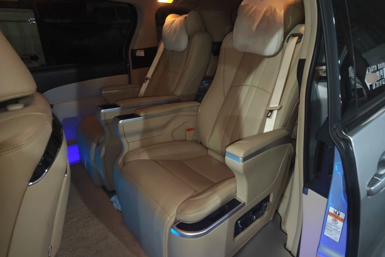 Used Toyota Previa 2012 2.4L 7-Seater Luxury Edition Left Rear Seat
