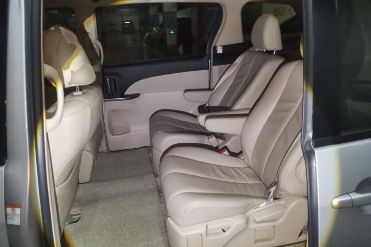 Used Toyota Previa 2012 2.4L 7-Seater Luxury Edition Left Rear Seat