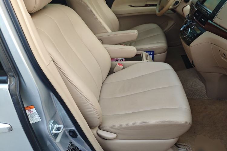 Used Toyota Previa 2012 2.4L 7-Seater Luxury Edition Right Front Seat