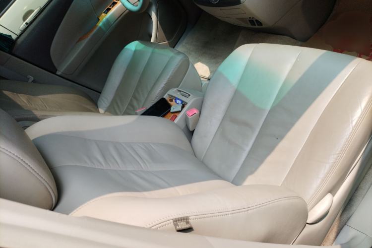 Used Toyota Previa 2012 2.4L 7-Seater Luxury Edition Right Front Seat
