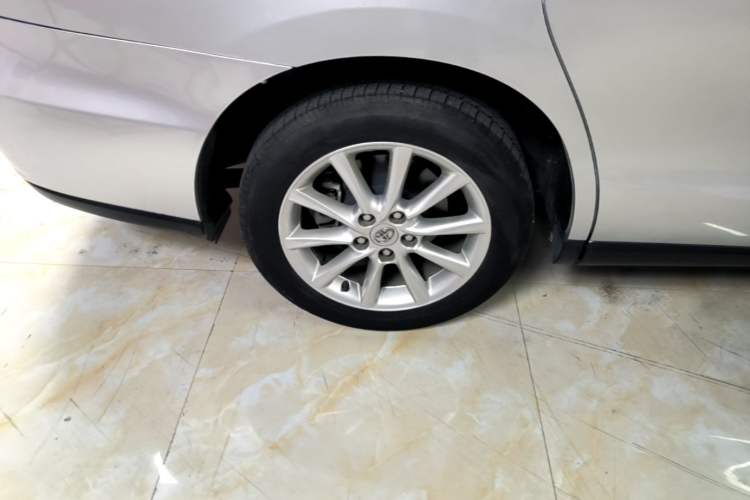 Used Toyota Previa 2012 2.4L 7-Seater Luxury Edition Right Rear Wheel Hub