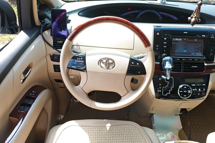 Used Toyota Previa 2012 3.5L 7-Seater Luxury Version Steering Wheel