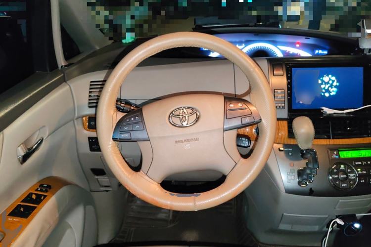 Used Toyota Previa 2012 2.4L 7-Seater Standard Edition Steering Wheel