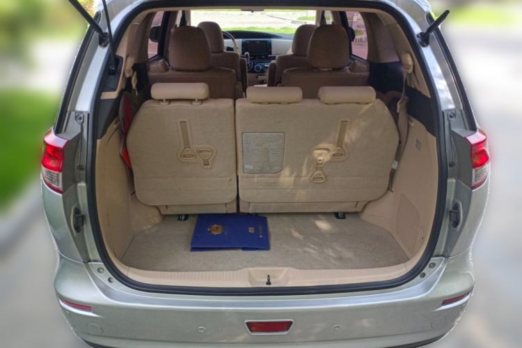 Used Toyota Previa 2012 2.4L 7-Seater Standard Edition Trunk