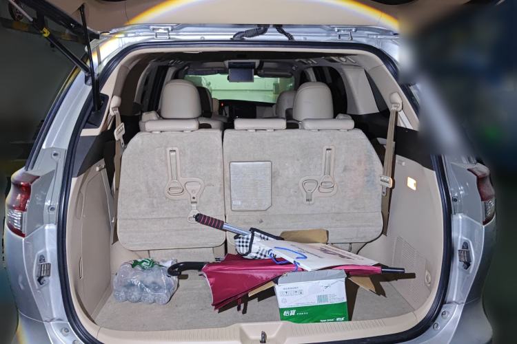 Used Toyota Previa 2012 2.4L 7-Seater Luxury Edition Trunk