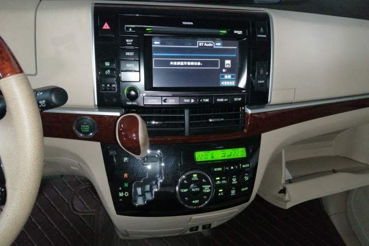 Used Toyota Previa 2012 2.4L 7-Seater Luxury Edition Audio And AC Panel