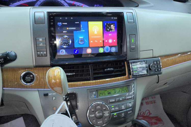 Used Toyota Previa 2012 3.5L 7-Seater Luxury Version Audio And AC Panel