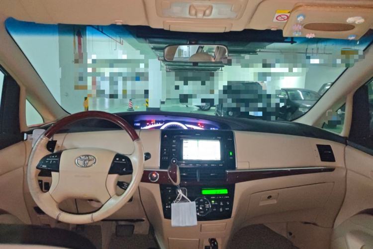 Used Toyota Previa 2012 2.4L 7-Seater Luxury Edition Center Console