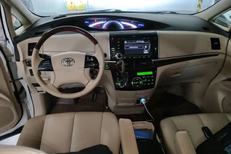 Used Toyota Previa 2012 2.4L 7-Seater Luxury Edition Center Console