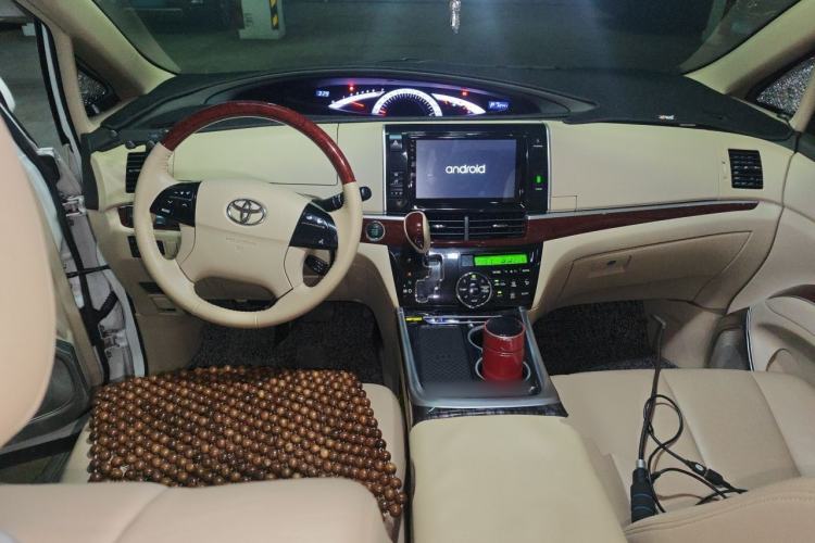 Used Toyota Previa 2012 2.4L 7-Seater Standard Edition Center Console