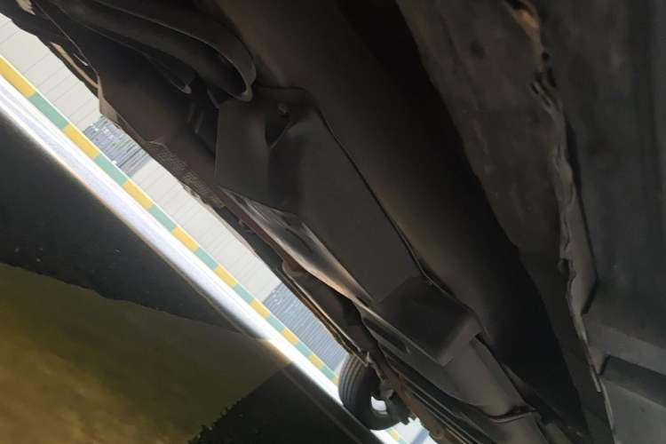 Used Toyota Previa 2012 2.4L 7-Seater Luxury Edition Chassis Front Left