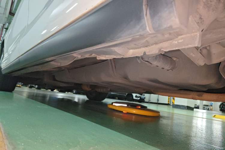 Used Toyota Previa 2012 2.4L 7-Seater Luxury Edition Chassis Rear Left