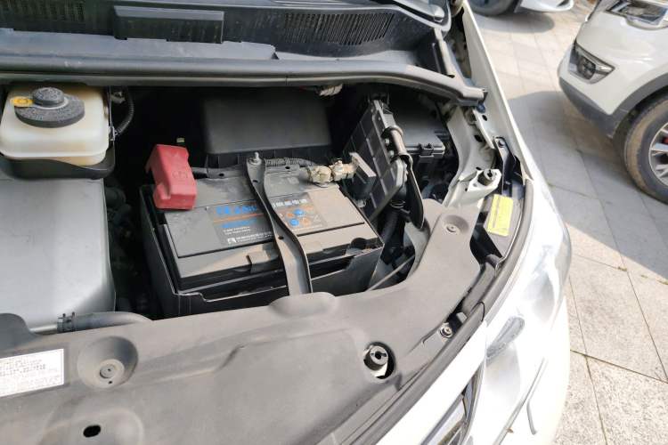 Used Toyota Previa 2012 3.5L 7-Seater Luxury Version Engine Bay Left
