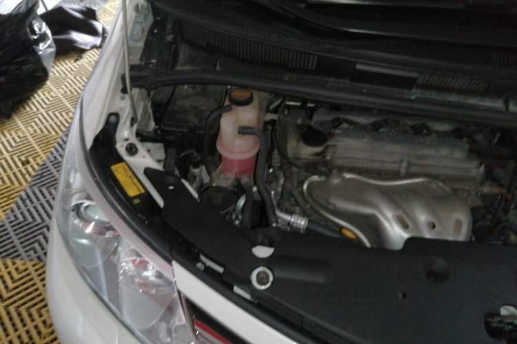 Used Toyota Previa 2012 2.4L 7-Seater Luxury Edition Engine Bay Right