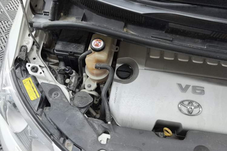 Used Toyota Previa 2012 3.5L 7-Seater Luxury Version Engine Bay Right