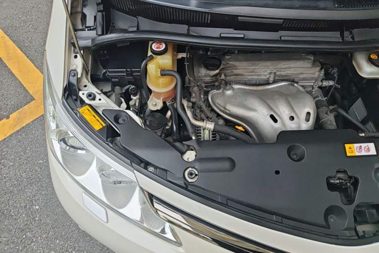 Used Toyota Previa 2012 2.4L 7-Seater Luxury Edition Engine Bay Right