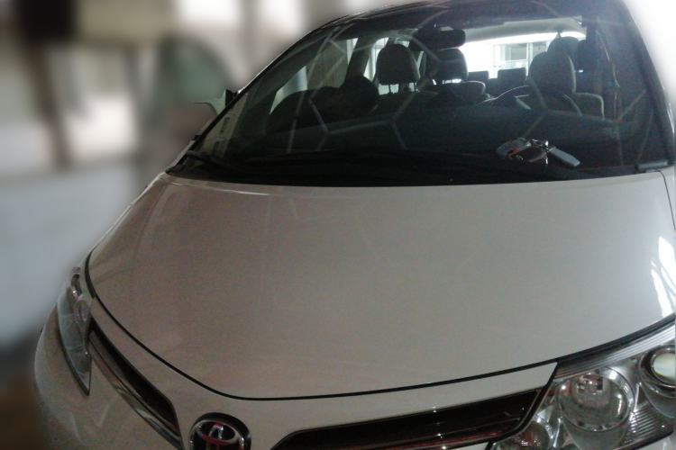 Used Toyota Previa 2012 2.4L 7-Seater Luxury Edition Front