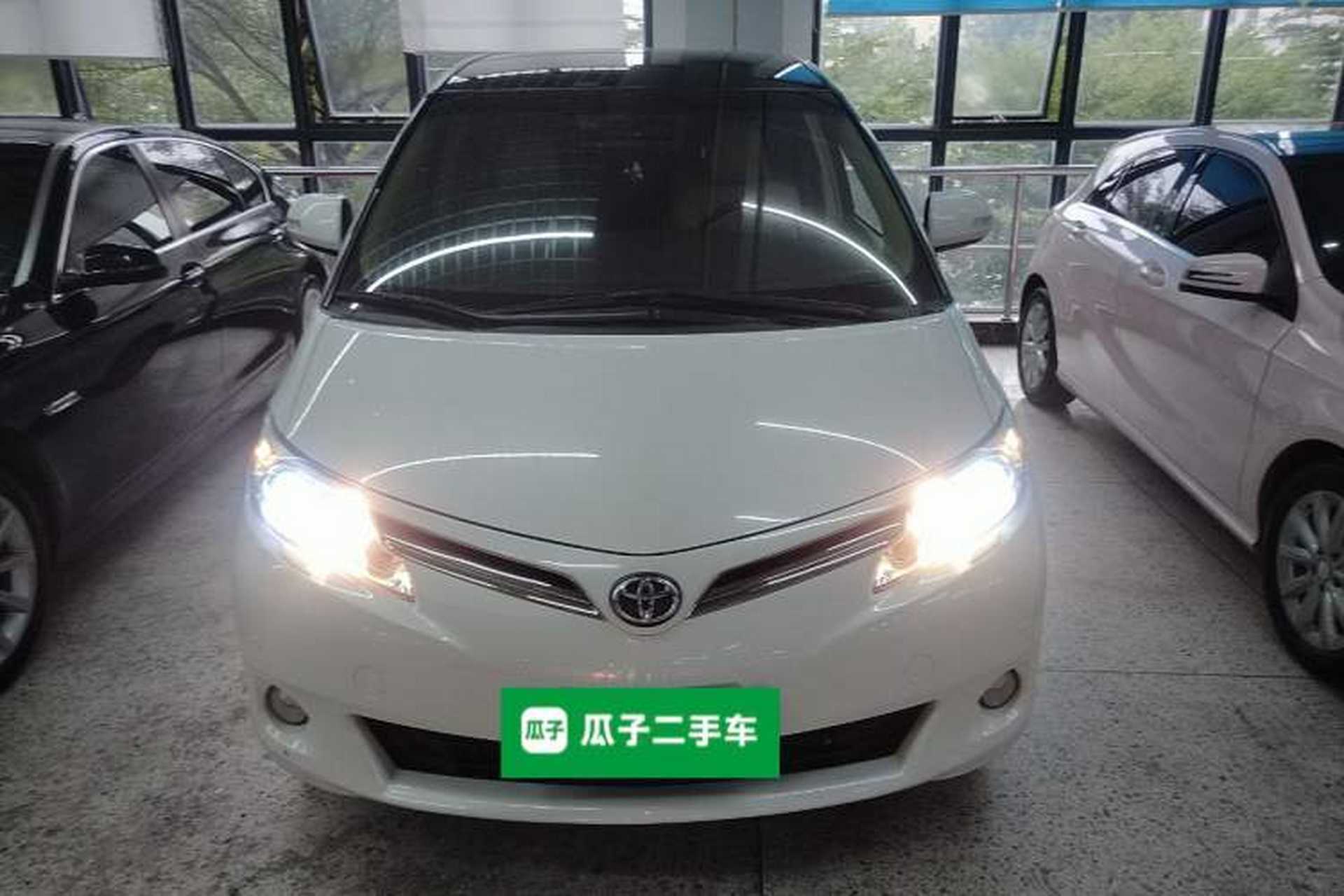 Used Toyota Previa 2012 2.4L 7-Seater Luxury Edition Front
