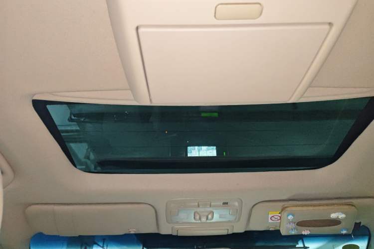 Used Toyota Previa 2012 2.4L 7-Seater Luxury Edition Headliner