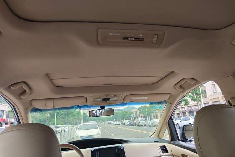 Used Toyota Previa 2012 2.4L 7-Seater Luxury Edition Headliner
