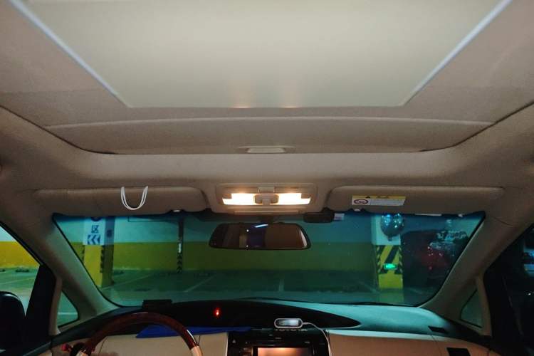 Used Toyota Previa 2012 3.5L 7-Seater Luxury Version Headliner