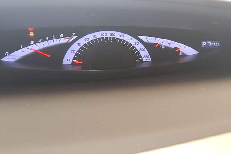 Used Toyota Previa 2012 2.4L 7-Seater Luxury Edition Instrument Cluster