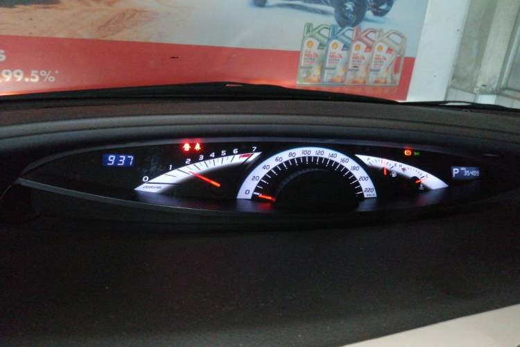 Used Toyota Previa 2012 2.4L 7-Seater Luxury Edition Instrument Cluster