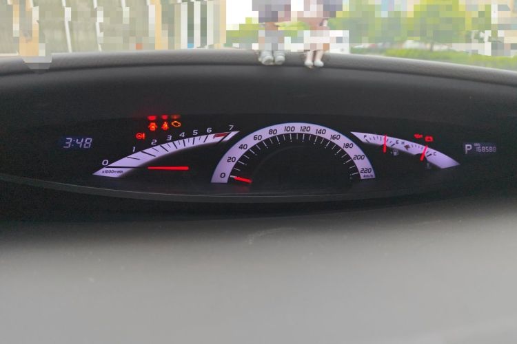 Used Toyota Previa  Instrument Cluster