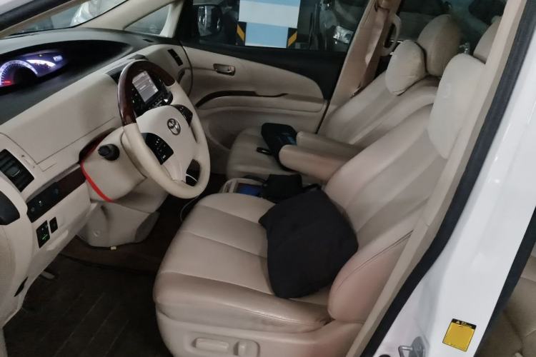 Used Toyota Previa 2012 2.4L 7-Seater Luxury Edition Left Front Seat